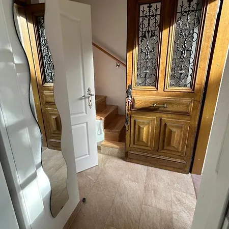 Apartment Exklusives Haus, Ruhig Gelegen Im Innenhof, Zentral, Lichtdurchflutet Zustellbett,babybett Bei Bedarf Karlsruhe