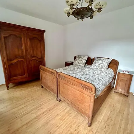 Exklusives Haus, Ruhig Gelegen Im Innenhof, Zentral, Lichtdurchflutet Zustellbett,babybett Bei Bedarf Apartman *